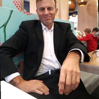 Chris Hammond