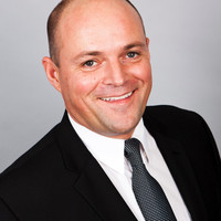Robert Avers