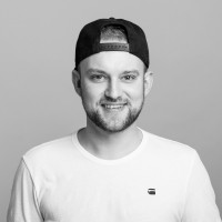 Oliver Broll
