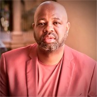 Dr. Edwin Perry