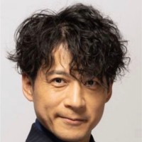 中山卓