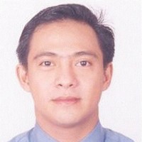 Robert Conrad Flores