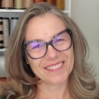Silvia Medeiros