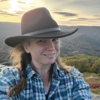 Lyndsay Pruitt