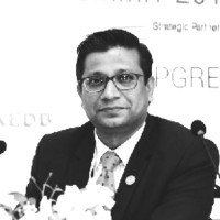 Dr. Zeeshan Alam Nayyar