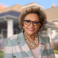 Denise Robinson