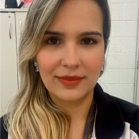 Ariane Rocha Silveira