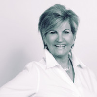 Suzanne Huet