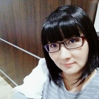 julia pang