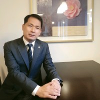 SUNG SOO KIM