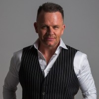 Daniel Hayes