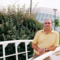 Carlos Ferris