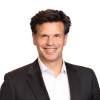 Giovanni (John) Arcuri, Cfa