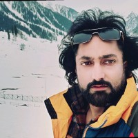 ᠌Sarwar Kashani