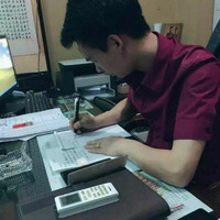 朱育焱