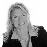 Carmen Eichler