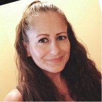 Teresa Martinez-Siravakian