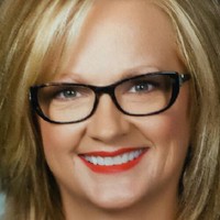 Lori Kayser
