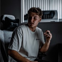Riley Humphrys