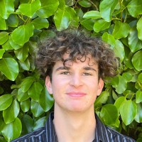 Ethan Mills