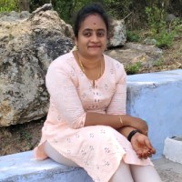 Santhiya T