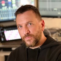 Simon Lyon