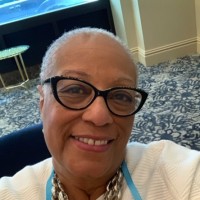 Dr. Vivian Mccollum