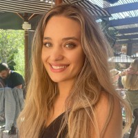 Ella De Villiers