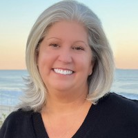 Donna Crews, Pmp