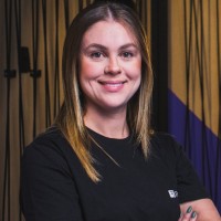 Thais Cirqueira