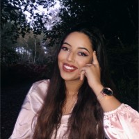 Amel Boukhari