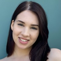 Anna Burrows
