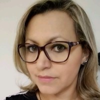 Elisangela Santos