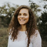 Megan Frausto, Mba