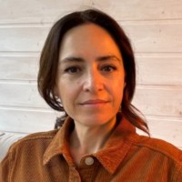 Nathalie Alves