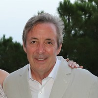 Michael Connolly, Clep