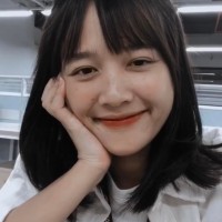 Mia Le