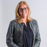 Saskia Faber - Taylor