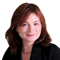 Nicole O.