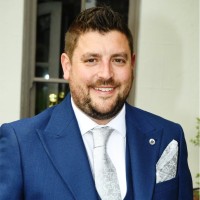 Simon Mayes