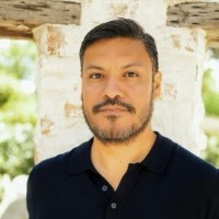 Juan Flores