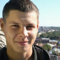 Антон Николаев