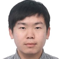 李成龙