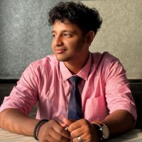 Yeshwanth R