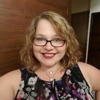 Lyndsey Kleinhaus