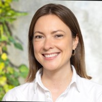 Dr. Luisa Schneider