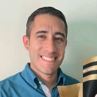 Eduardo A Perez