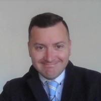 César R. Hernández