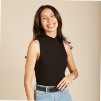 Larissa Salmeron