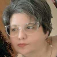 Glaucia Cristina Ferreira Munhoz